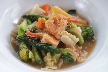 酒店 Woraburi Phuket Resort & Spa   Sha Plus