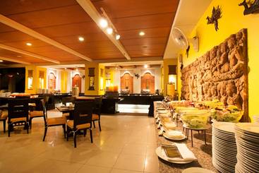 هتل Woraburi Phuket Resort & Spa   Sha Plus