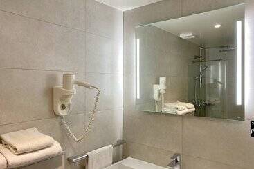 Xo Hotels City Centre