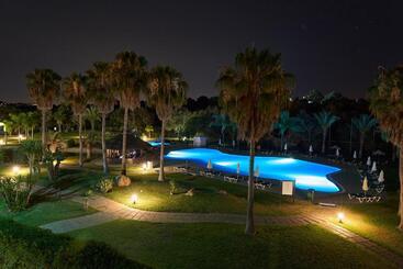 هتل The Navigator - Palm Oasis Alvor - All Inclusive