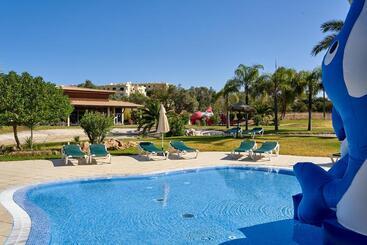 هتل The Navigator - Palm Oasis Alvor - All Inclusive