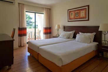 هتل The Navigator - Palm Oasis Alvor - All Inclusive