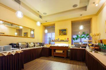 酒店 Nevsky Grand