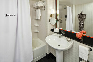 Pennyweight Hotel Boston, Curio Collection By Hilton