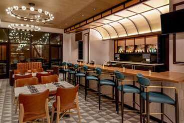 Pennyweight Hotel Boston, Curio Collection By Hilton