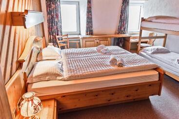 Hotel Bernina Hospiz