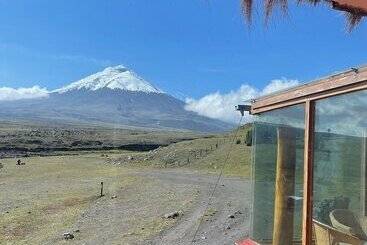 هتل Tambopaxi