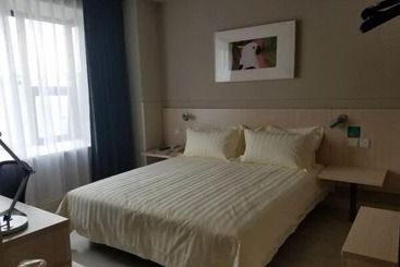 هتل Jinjiang Inn Baoding Baigou