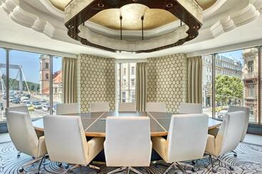 هتل Matild Palace, A Luxury Collection