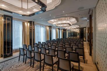 هتل Matild Palace, A Luxury Collection