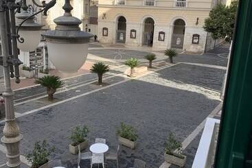 تختخواب و صبحانه Al Giordano