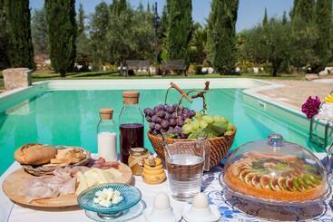 تختخواب و صبحانه Casa Go'el