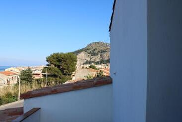 Borgo Marino Suite B&b