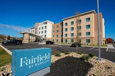 هتل Fairfield Inn & Suites By Marriott Dayton North