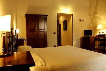 هتل روستایی Agriturismobugilfezza Di Tgesd