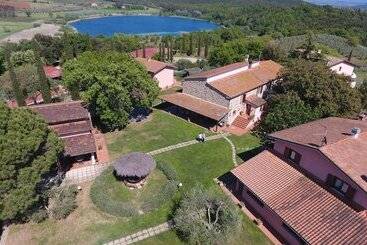 هتل روستایی Agriturismo Poggio Corbello