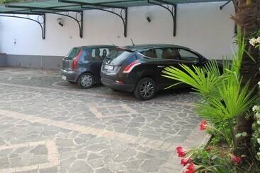 پانسیون Casa Vacanze Donna Antonia