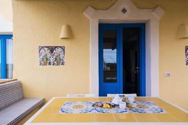 اقامتگاه Marsa Siclà Le Ville