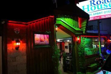 Roadhouse Boutik Otel