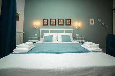 تختخواب و صبحانه Casa Minna