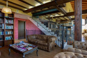 هتل Con Encanto   Spa Kinédomus Bienestar