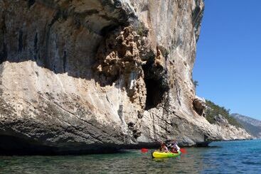هتل Villaggio Camping Calapineta