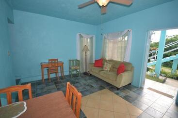 Lamblion Holiday Apartment