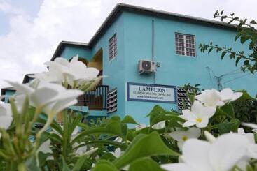 Lamblion Holiday Apartment