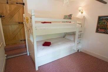 Mill Farm Croyde 4 Bedrooms Sleeps 9 Dog Friendly & Sauna
