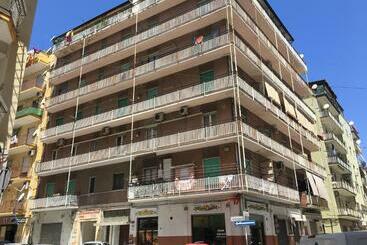 پانسیون B&b Crotone