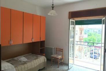 پانسیون B&b Crotone