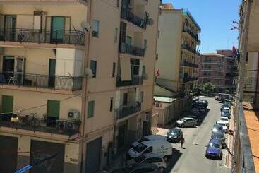 پانسیون B&b Crotone