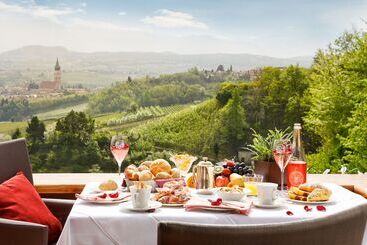 Schloss Hotel Korb