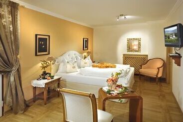 Schloss Hotel Korb