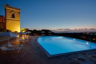 هتل Baglio Oneto Dei Principi Di San Lorenzo  Luxury Wine Resort