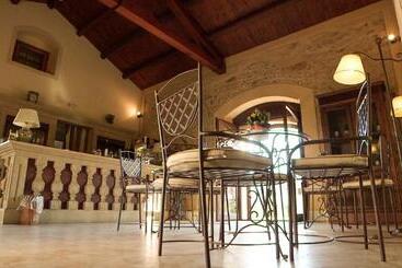 هتل Baglio Oneto Dei Principi Di San Lorenzo  Luxury Wine Resort