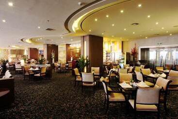 هتل Beijing Continental Grand