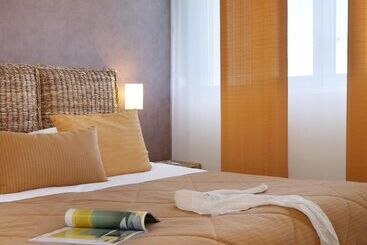 هتل Best Western Adagio Saumur