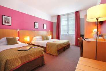 هتل Best Western Adagio Saumur