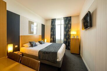 هتل Best Western Adagio Saumur