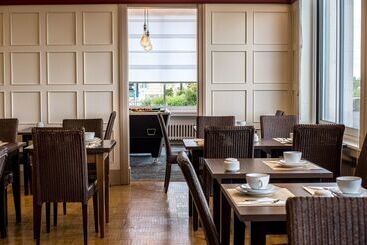 هتل Best Western Adagio Saumur