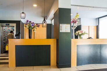 هتل Best Western Adagio Saumur