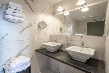 هتل Best Western Adagio Saumur