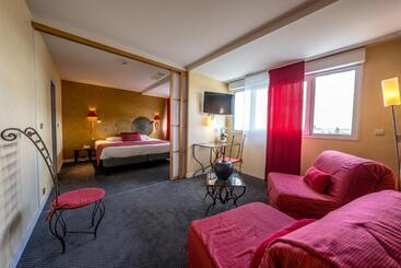 هتل Best Western Adagio Saumur