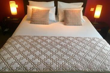 هتل Best Western Adagio Saumur