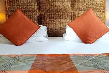 هتل Best Western Adagio Saumur
