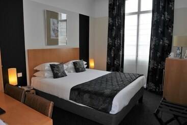 هتل Best Western Adagio Saumur