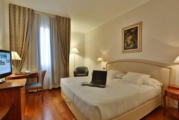 Best Western Hotel Globus City