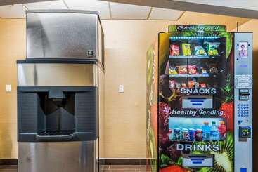هتل Comfort Inn & Suites Dayton North