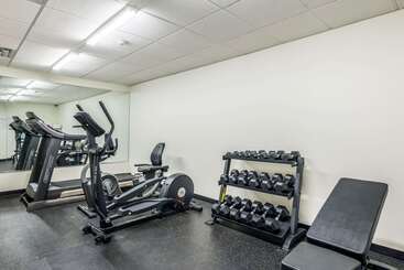 هتل Comfort Inn & Suites Dayton North